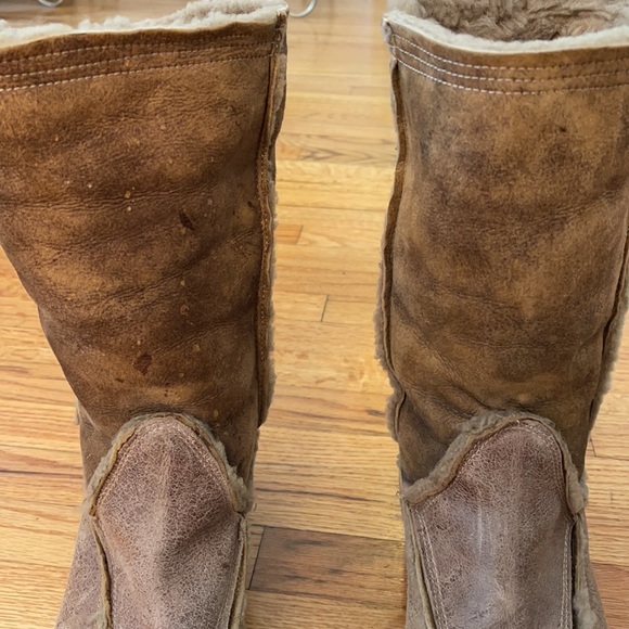 Vintage Fendi Shearling Boots Circa 2005 Size 41 - Picture 11 of 14